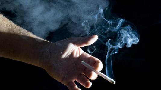车内的浓烟味很难铲除？4种办法即可轻松除烟味